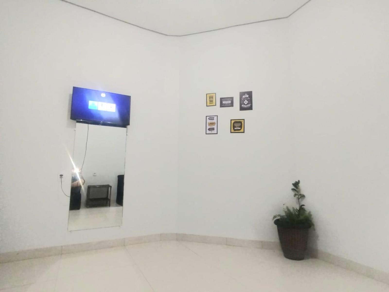 Casa De Hospedes Proximo Ao Aeroporto Palmas  Eksteriør bilde